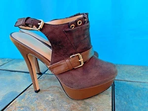 PRIVILEGED by J C DOSSIER Stilettos Dominatrix High Heels Womens Shoes Sz 7 👣b8 - Picture 1 of 10