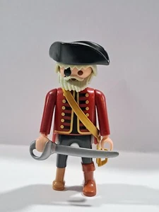 PLAYMOBIL PIRATA BARBAGRIS CON ESPADA - 21/5/15 - Picture 1 of 1