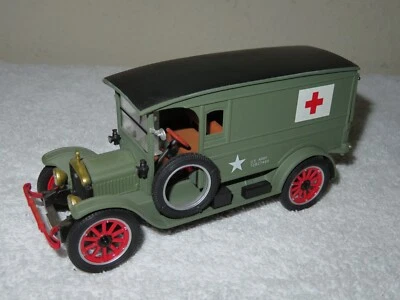 U.S.ARMY 1920 WHITE DELIVERY VAN SIGNATURE 1:32 OPENING HOOD & REAR - Image 1 of 4