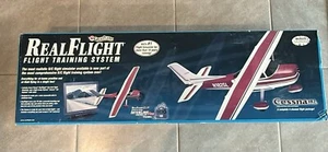 Système d'entraînement REAL FLIGHT R/C FLIGHT GPMZ8038 simulateur - Photo 1/10