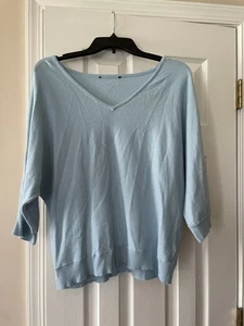 Women’s Light Blue Size Large 3/4 Sleeve Sweater - Picture 1 of 7