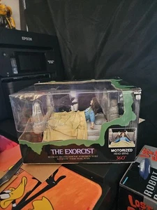 The Exorcist Spinning Head Reagan Neca 2010 - Picture 1 of 2