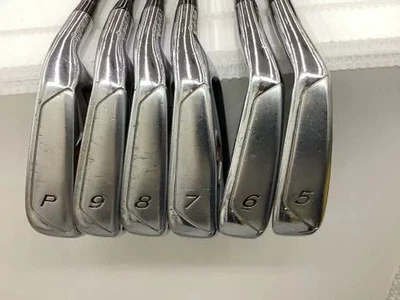 TaylorMade R11 Iron Set 5-9,Pw 6pc Flex Regular Motore TM 65i Graphite - Image 1 of 4