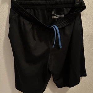All In Motion Boys Athletic Shorts Size 16 Black - Picture 1 of 4