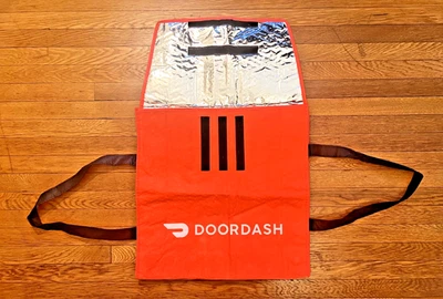Термоизолированный мешок для доставки горячих холодных продуктов пиццы фаст-фуд дверца приборной панели DOORDASH - Изображение 1 из 4