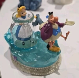 Alice In Wonderland Japan EXCLUSIVE - Picture 1 of 2