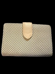 Vintage White Whiting and Davis Wallet - Picture 1 of 3