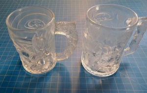 McDonalds Batman Forever Glass Mugs Cups Vintage 1995 Set 2 VGC - Picture 1 of 4