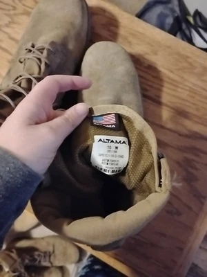 Botas de combate Altama bronzeadas 10 W - Imagem 1 de 4