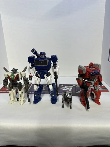 Transformers Studio Series Bumble Movie Lot Cover