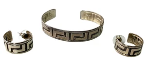 Bracelet Silvertone Metal Cuff & Hoop Pierced Earrings Jewelry Set Gift - Picture 1 of 6