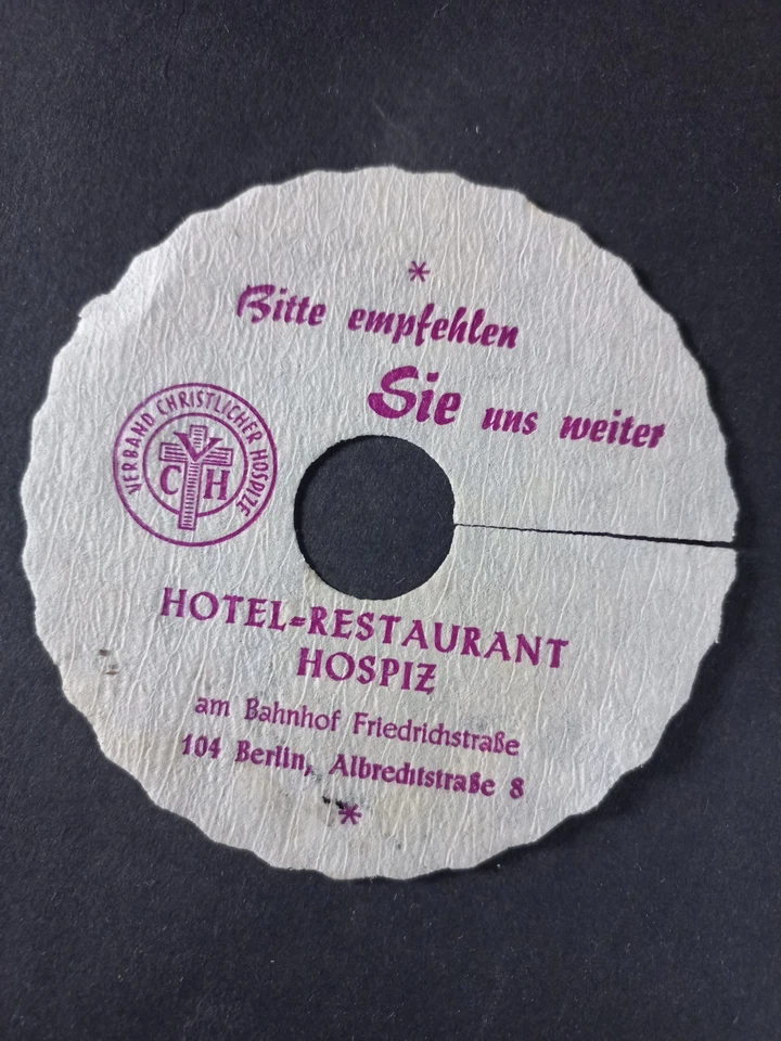 Orig DDR Ostalgie - Pilsdeckchen/Tropfdeckchen  Hotel Restaurant Hospiz Berlin - Bild 1 von 1
