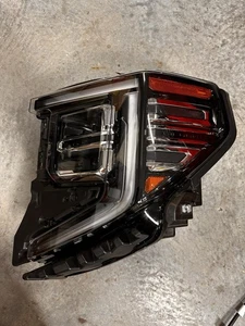 2022-2024 GMC Sierra 1500 LH Driver LED Headlight OEM - Chrome Trim- 85721093 - Picture 1 of 11