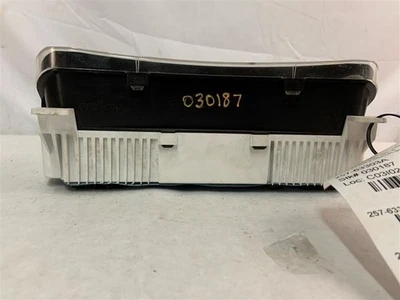 Grupo de velocímetro sin tacómetro cara negra compatible con 99-02 MIRAGE 3827135 Foto 1 de 4