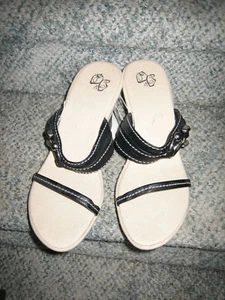 Fashion Bug Black & Beige Wedge Sandals - Size 10 - Picture 1 of 2