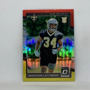Fútbol óptico Marshon Lattimore novato rojo blanco Prizm 2017 Panini Donruss #136 - Imagen 1 de 10