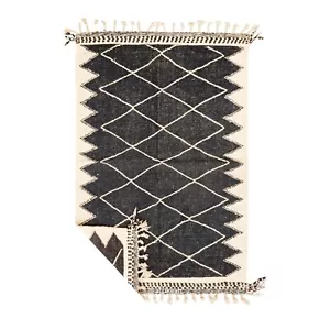 Moroccan Handmade Kilim Zanafi Rug 4x6 Berber Geometric Black White Carpet - Picture 1 of 12