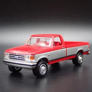 1987 87 FORD F150 Piccolo Letto Pick-Up Camion 1/64 Diorama Scala Modellino Car - Foto 1 di 7