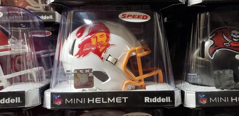 TAMPA BAY BUCCANEERS SPEED THROWBACK MINI HELMET RIDDELL NEW IN BOX Cover