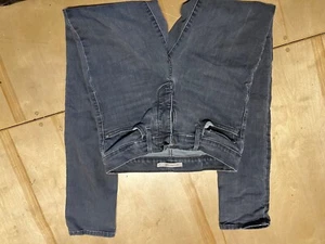Levi 311 Shaping Skinny size 26  - Picture 1 of 3
