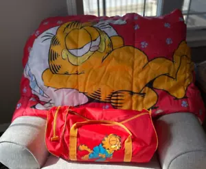 1978 Garfield Schlafsack Reißverschluss Decke 53”x27” Kinder Kinder mit Seesack - Bild 1 von 16