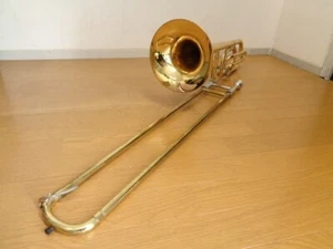 Trombón bajo tenor Holton TR-602F - Imagen 1 de 8