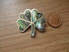 BEAUTIFUL VINTAGE SILVERTONE FOUR LEAF CLOVER BROOCH WITH ABALONE