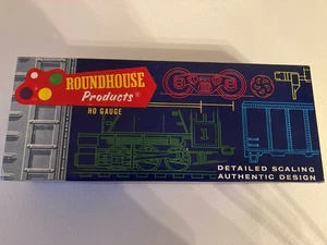 HO SCALE ROUNDHOUSE 3300 UNDECORATED SHORTY TANK CAR KIT - Foto 1 di 6