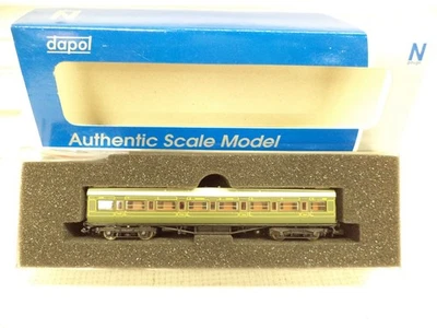 Dapol N-Gauge Maunsell Coach, 1-й класс с подкладкой зеленый - Изображение 1 из 2