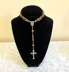 Vintage Catholic Rosary Wood Bead HIS INRI Mary Pray For Us Miracle Crucifix - Picture 1 of 7