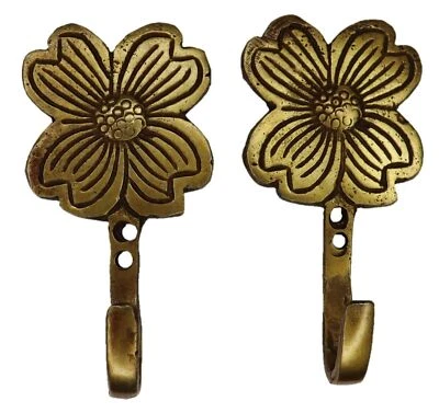 Asciugamano a forma di fiore stile antico vintage fatto a mano ottone panno 1 gancio appendiabiti da parete - Immagine 1 di 4