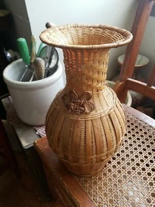VINTAGE MCM BOHO WOVEN BASKET & APPLIED BAMBOO FLOWER RETRO RATAN VASE 13" - Picture 1 of 12