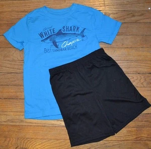 Chaps Great White Shark Short Sleeve Top & Black Shorts Size 6/7 - Picture 1 of 3