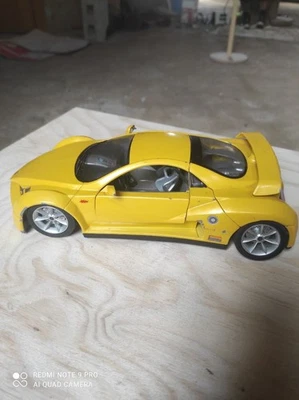 Modellino Macchina 1:18 Prima Giugiaro Yellow - Immagine 1 di 4