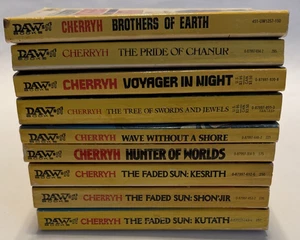 VTG Lot 9 Science Fiction Paperback CJ Cherryh Faded Sun Brothers Pride Voyager - Picture 1 of 4