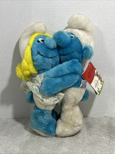 Smurf Smurfette Hugging Stuffed  Plush Toy Peyo Wallace Berrie Co Veg 1982 Bin#1 - Picture 1 of 4