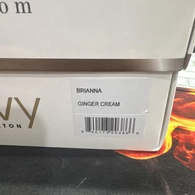 ENVY PELUCA-JENGIBRE Crema Brianna Peluca Usada Foto 1 de 4