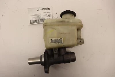 2007-2021 TOYOTA TUNDRA POWER BRAKE MASTER CYLINDER W/ RESERVOIR OEM - Image 1 of 4