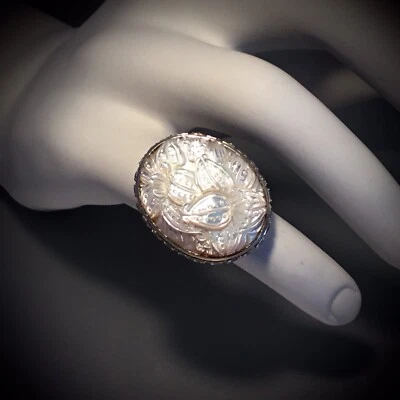 ¡AGOTADO! ANILLO PIEDRA TALLADA FREGONA BLANCA OVALADA STEPHEN DWECK - talla 7 Foto 1 de 4