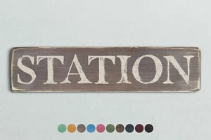 STATION Holzschild im Vintage Stil. Shabby Chic Retro Wohngeschenk - Bild 1 von 2