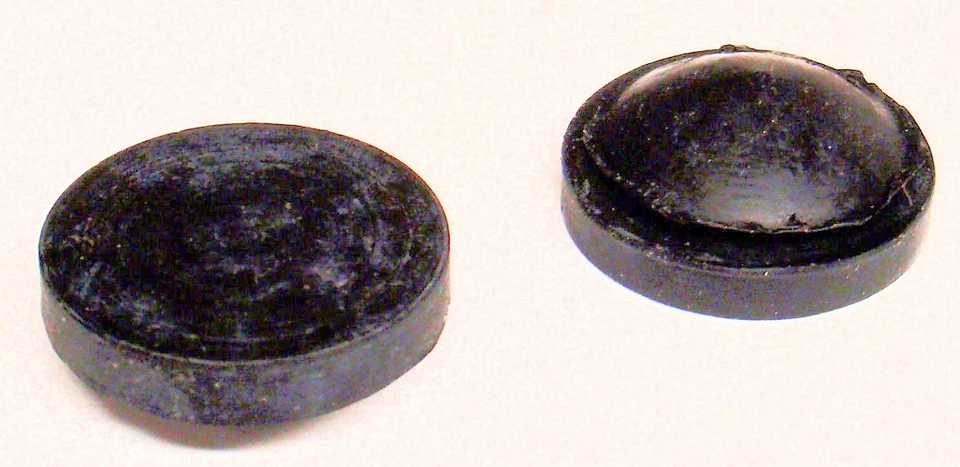 6 Haubengummi Haubenauflagen Motorhaube f Deutz Traktor Trecker Schlepper 201260 - Bild 1 von 1