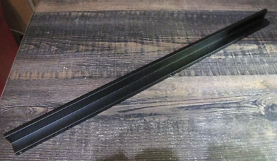 Alno Tab D960-18-MB 18" centro 2 C latão montagem em superfície aparelho linear puxar preto - Imagem 1 de 2