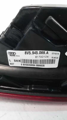 Used Left Tail Light Assembly fits: 2017 Audi A3 Convertible quarter panel mount Foto 1 de 4