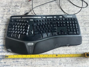 Microsoft Natural Ergonomic 4000 Wired Keyboard Used - Bild 1 von 9