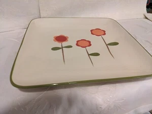 Tag Microwave Safe Simplistic Square Flower Platter - Picture 1 of 2