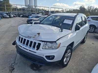 Alternador usado compatible con: Jeep Compass 2011 2,4 L 120 amperios grado A Foto 1 de 4