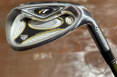 TaylorMade r7 Pitching Wedge RH 36.75” Altila NV Green MLTi Comp 85 Reg Shaft - Image 1 of 4