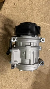 Compresor de aire acondicionado AL155836 AL176857 para tractor John Deere 6100 6120 6200 6220 6300 - Imagen 1 de 2
