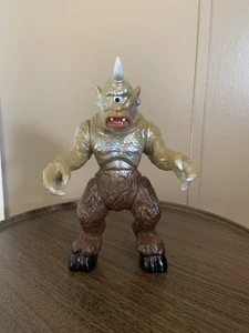 Beagle Ray Harryhausen Cyclops Sofubi Vinyl from The 7th Voyage of Sinbad - Picture 1 of 24