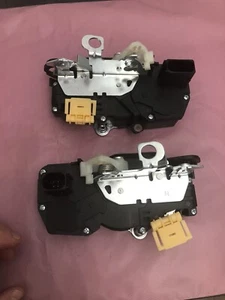 Door Lock Actuator for Chevy Malibu 2008-2012 Saturn Aura Replaces 931-310;-311 - Picture 1 of 5